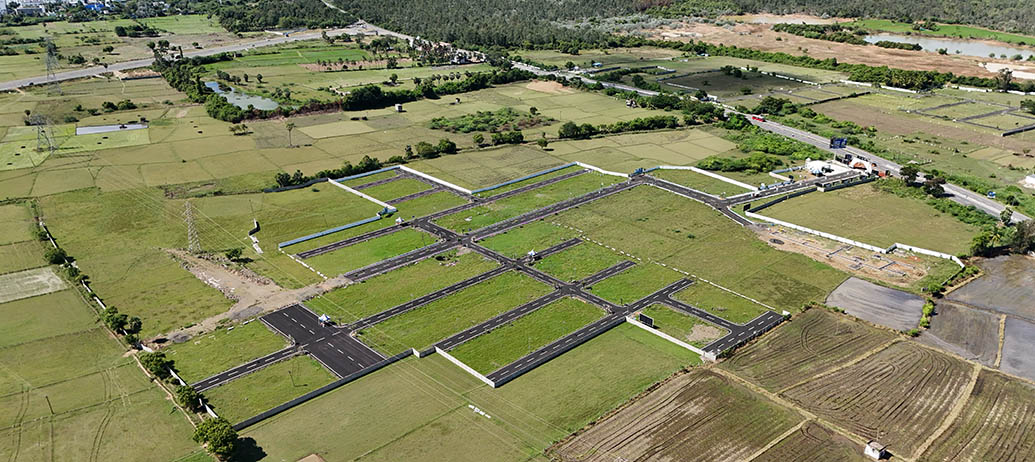 008_adityaramhappinestthiruporuromrchennaiplots