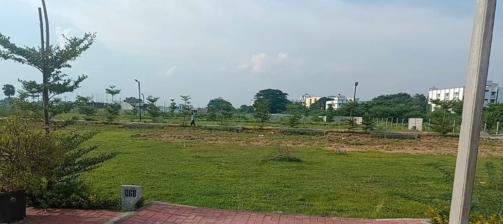 004_crystalcrownkundrathurchennaiplots