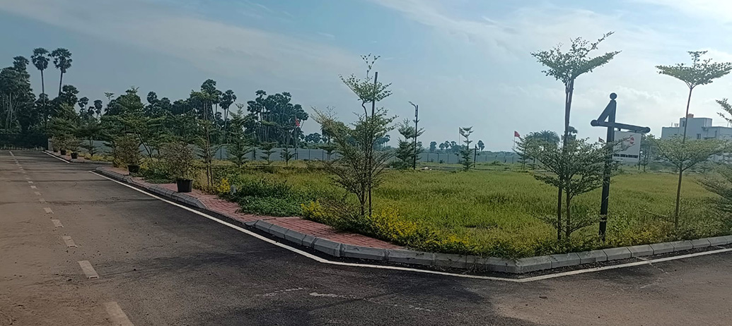 009_crystalcrownkundrathurchennaiplots